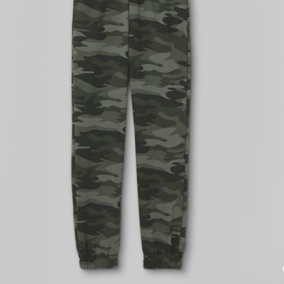 Women's High-Rise Fleece Sweatpants - Wild Fable™ Green Camo MEDIUM - Picture 3 of 4